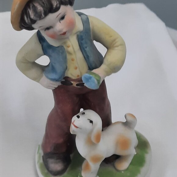 Room Decor Beautiful Statues - Picture 2 of 3